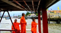 Thai monks