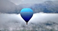 hot air balloon Spain