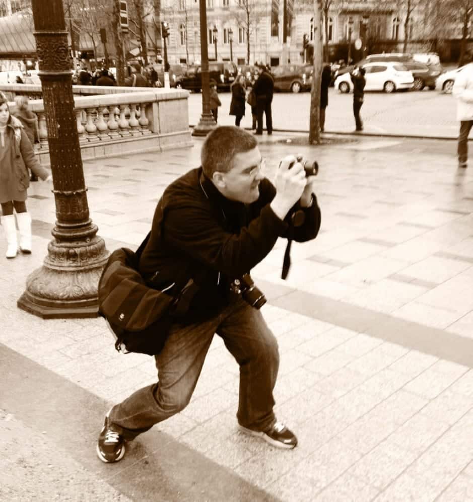 Matt taking photos in Paris