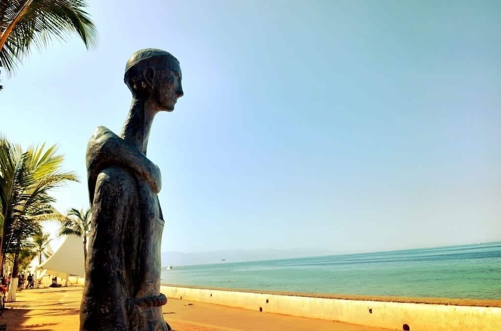 Statue Malecon Puerto Vallarta