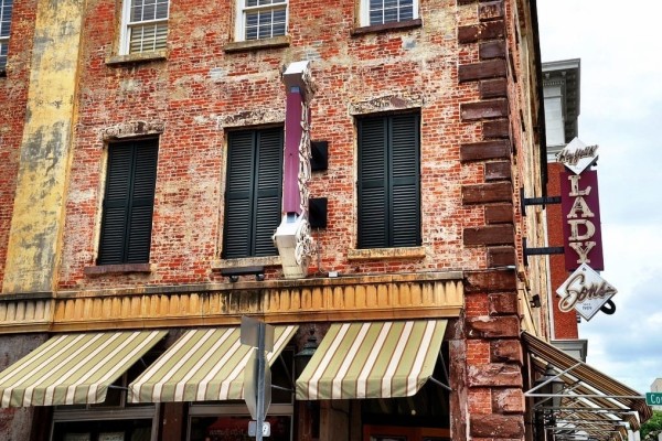 Lady and Sons Savannah