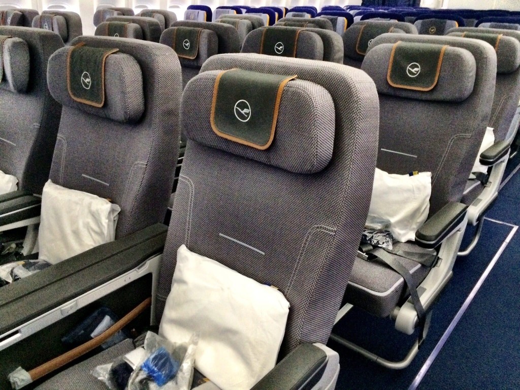Lufthansa Plan Cabin