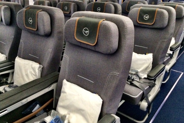 Lufthansa Plan Cabin