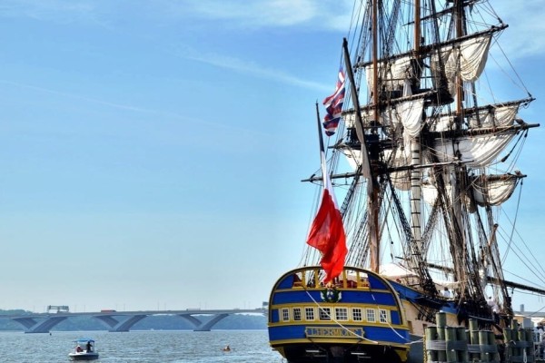 Hermione Ship Virginia France