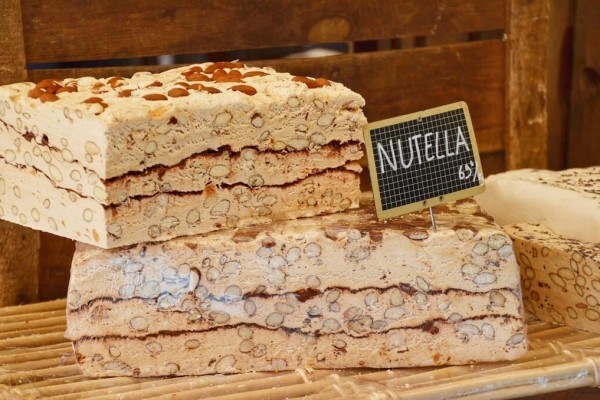 Nougat Dessert France