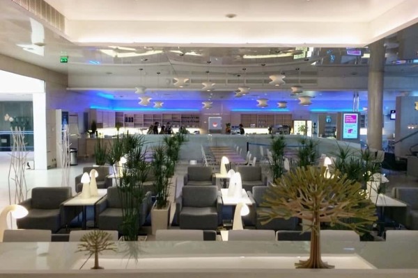 Finnair Business Class Lounge Helsinki FInland