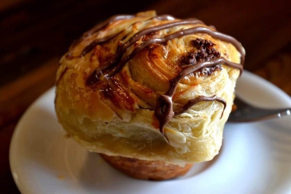 Cinnamon roll Lafayette Louisiana