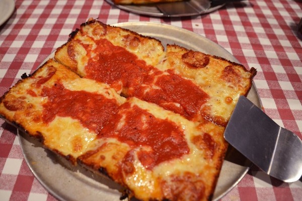 Detroit style pizza Michigan