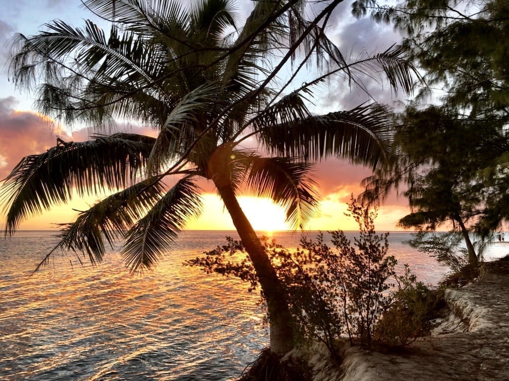 Motu Tahiti South Pacific